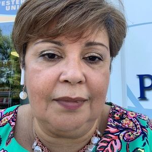 Meet your Posher, Modesta